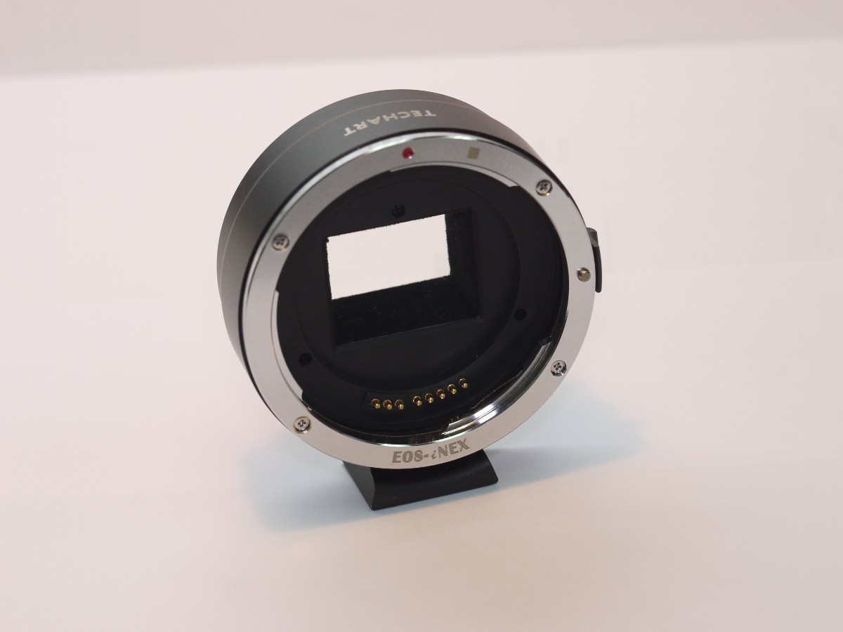 DEO AF Adaptor (EF Lens To Sony NEX Body)
